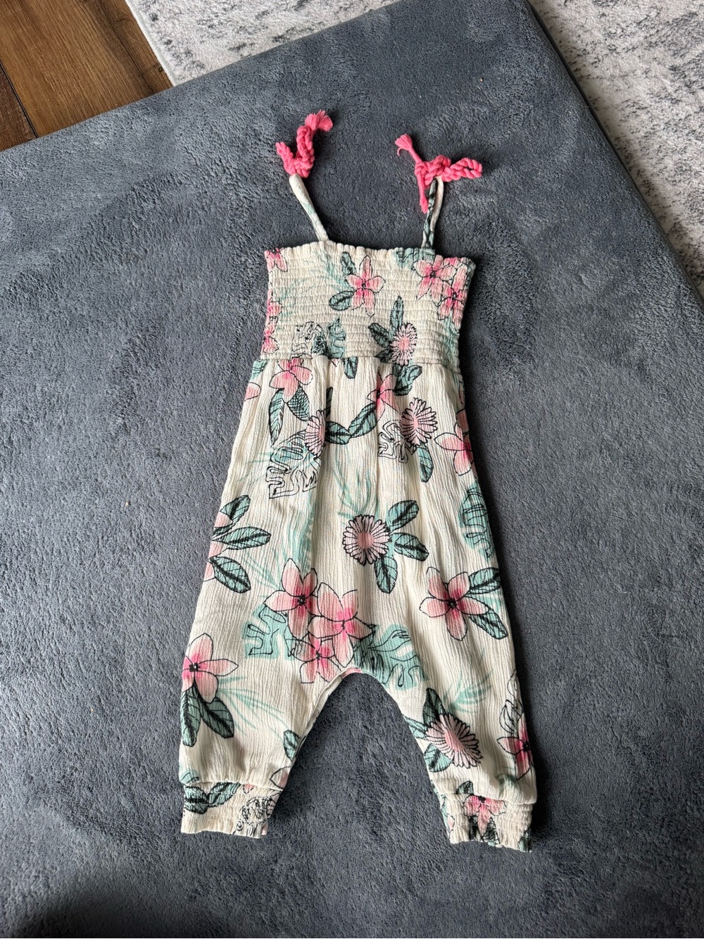 Jessica Simpson Cream Jumpsuit with Pink & Green Floral Print - Picture 2 of 3